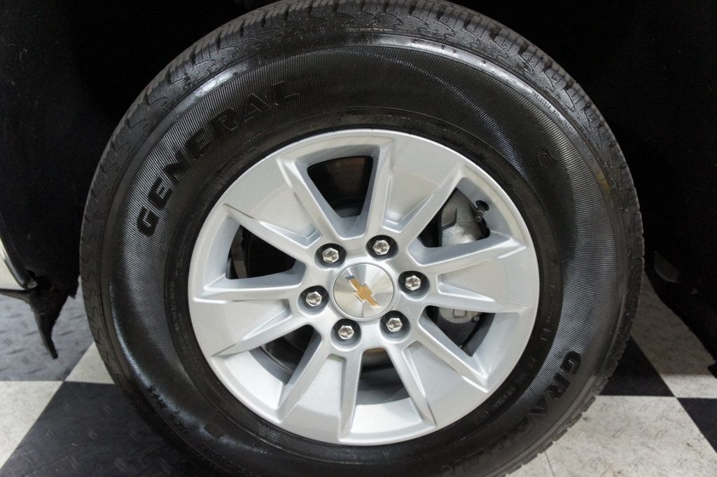 2025 Chevrolet Silverado 1500 1-Owner, 4x4 - 22938903 - 23