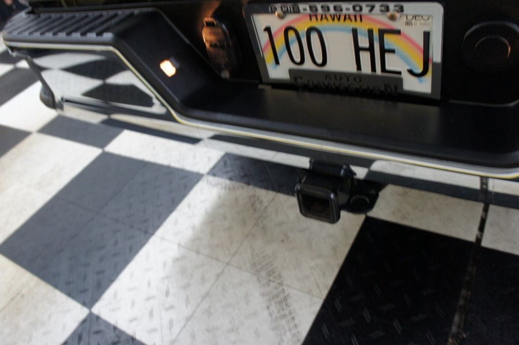 2025 Chevrolet Silverado 1500 1-Owner, 4x4 - 22938903 - 34