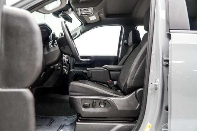 2025 Chevrolet Silverado 1500 2WD Crew Cab 147" Custom - 23047588 - 30