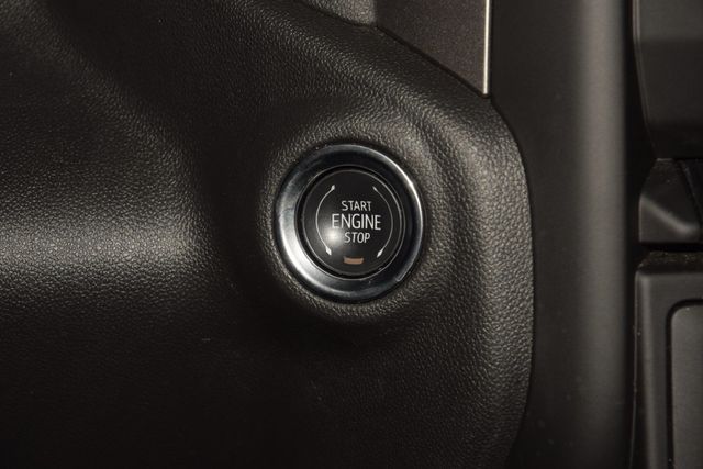 2025 Chevrolet Silverado 1500 2WD Reg Cab 140" Work Truck - 23069559 - 30