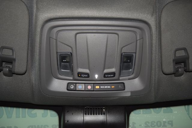 2025 Chevrolet Silverado 1500 2WD Reg Cab 140" Work Truck - 23069559 - 40