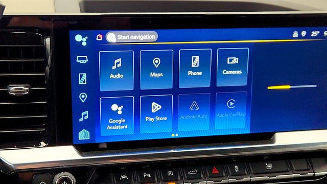 2025 Chevrolet Silverado 1500 4WD Crew Cab 147'' 1LT w/ Turbo Diesel, 20'' Wheels & Safety Pkg - 22977985 - 16