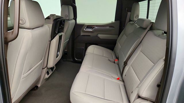 2025 Chevrolet Silverado 1500 4WD Crew Cab 147'' 1LT w/ Turbo Diesel, 20'' Wheels & Safety Pkg - 22977985 - 20