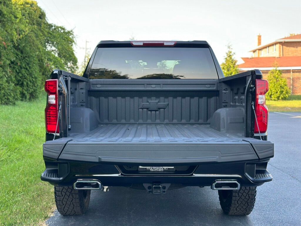 2025 Chevrolet Silverado 1500 Custom Trail Boss photo 11