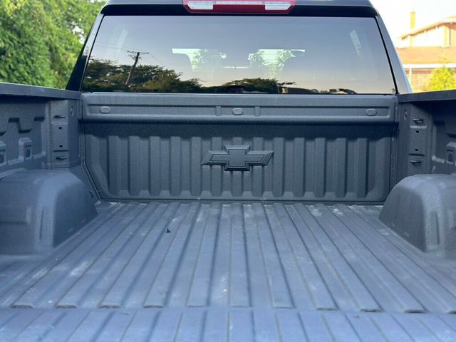 2025 Chevrolet Silverado 1500 4WD Crew Cab 147" Custom Trail Boss - 22921852 - 11
