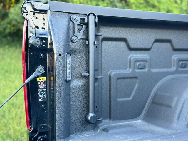 2025 Chevrolet Silverado 1500 4WD Crew Cab 147" Custom Trail Boss - 22921852 - 14