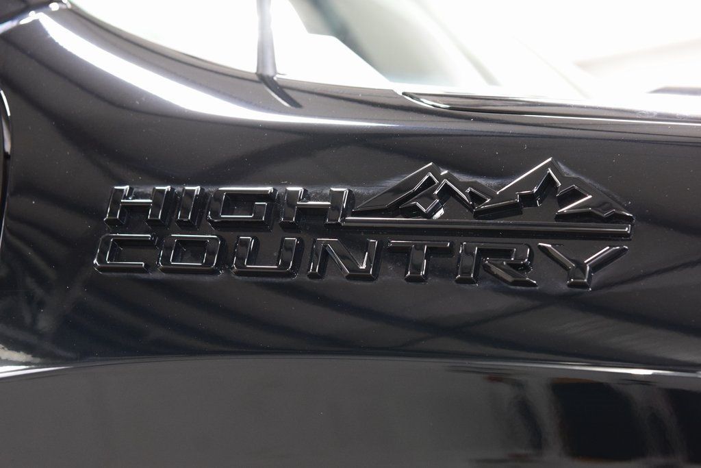 2025 Chevrolet Silverado 1500 4WD Crew Cab 147" High Country - 22976229 - 15