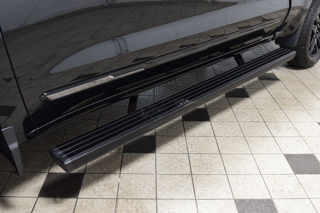 2025 Chevrolet Silverado 1500 4WD Crew Cab 147" High Country - 22976229 - 22