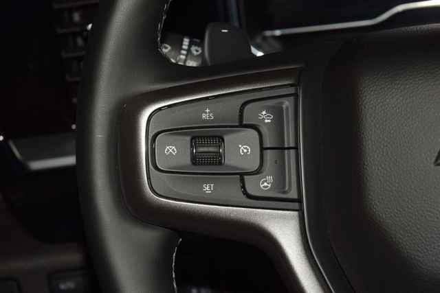 2025 Chevrolet Silverado 1500 4WD Crew Cab 147" High Country - 22976229 - 35