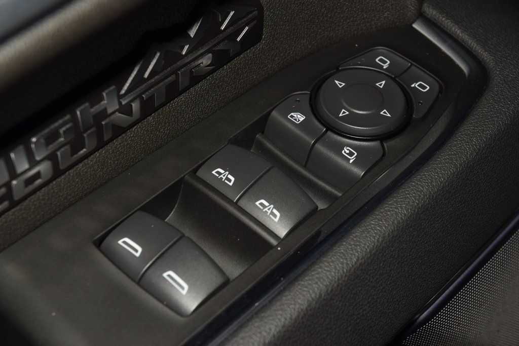 2025 Chevrolet Silverado 1500 4WD Crew Cab 147" High Country - 22976229 - 46