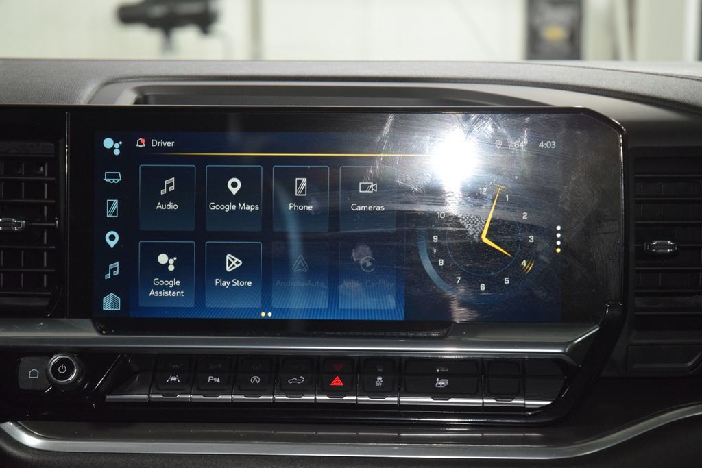 2025 Chevrolet Silverado 1500 4WD Crew Cab 147" High Country - 23048101 - 32