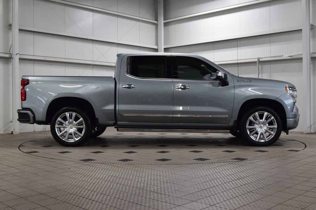 2025 Chevrolet Silverado 1500 4WD Crew Cab 147" High Country - 23048101 - 8