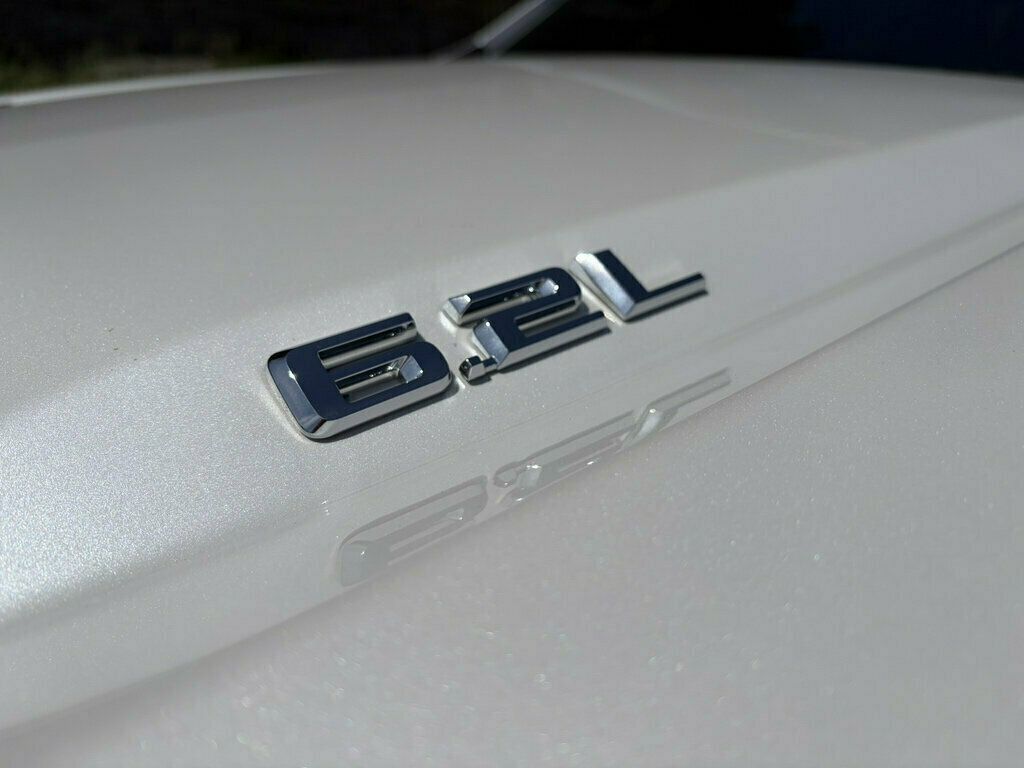 2025 Chevrolet Silverado 1500 4WD Crew Cab 147" High Country - 23070826 - 43