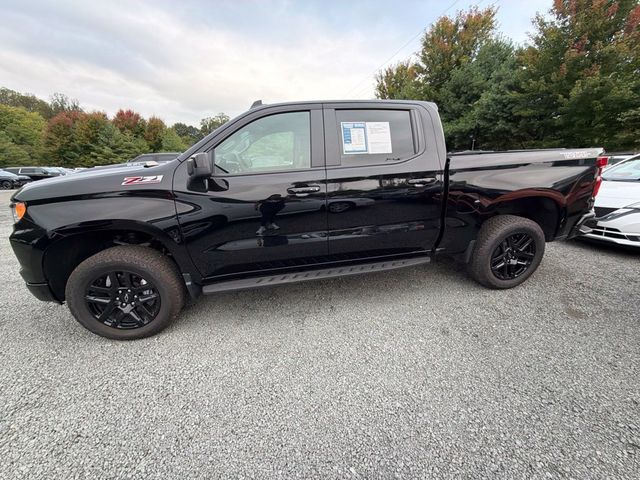 2025 Chevrolet Silverado 1500 4WD Crew Cab 147" LT Trail Boss - 23085671 - 3