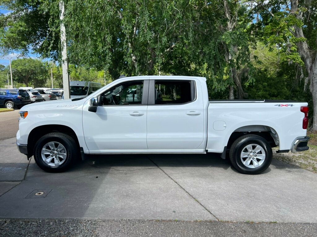 2025 Chevrolet Silverado 1500 LT photo 2