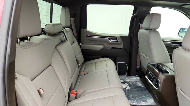 2025 Chevrolet Silverado 1500 4WD Crew Cab 147'' LTZ with Premium & Technology Packages - 22971174 - 22