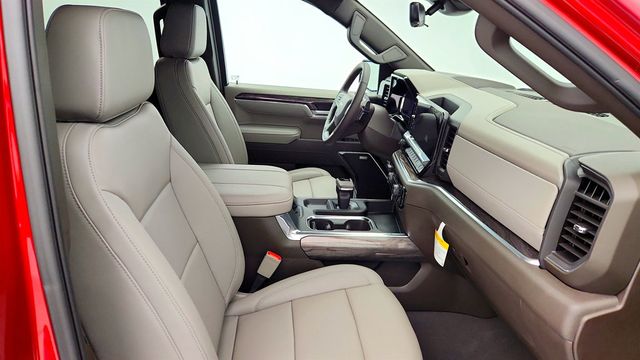 2025 Chevrolet Silverado 1500 4WD Crew Cab 147'' LTZ with Premium & Technology Packages - 22971174 - 23