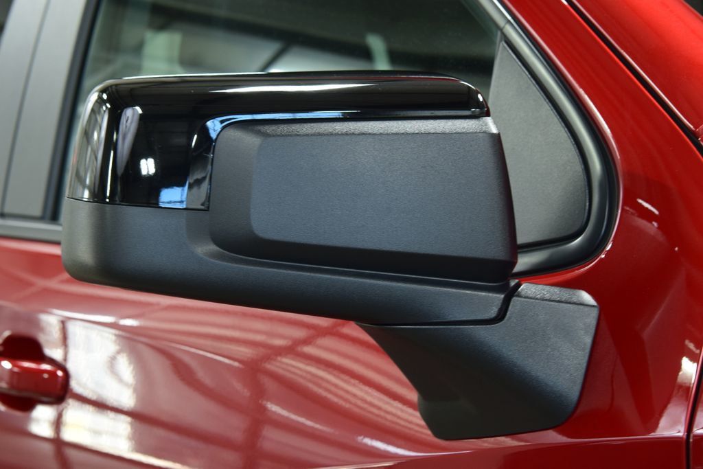 2025 Chevrolet Silverado 1500 4WD Crew Cab 147" RST - 22995973 - 17