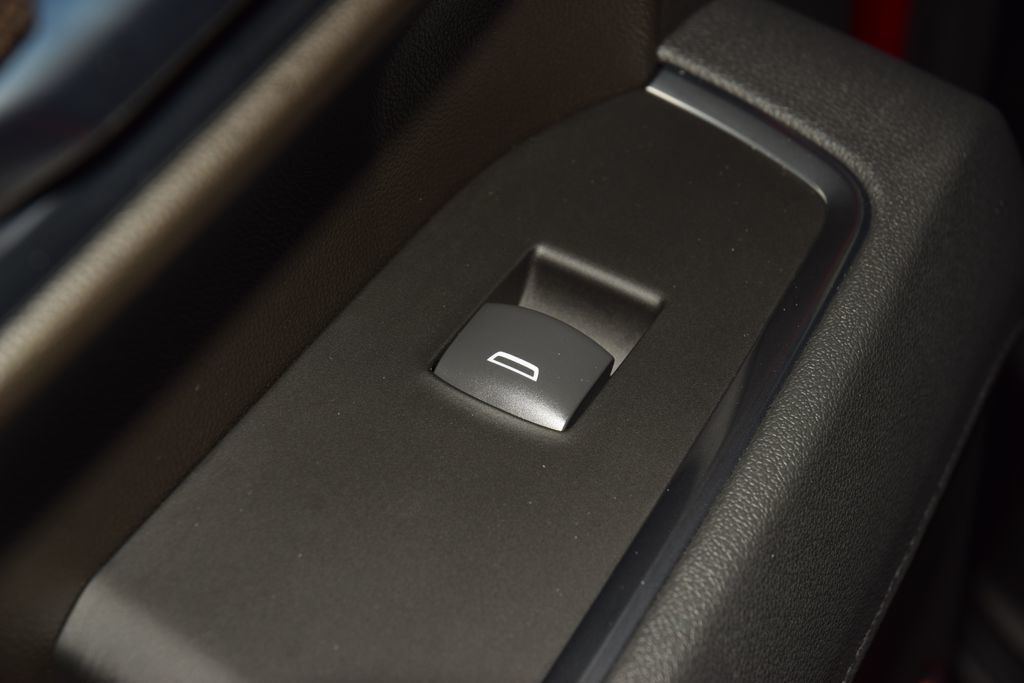 2025 Chevrolet Silverado 1500 4WD Crew Cab 147" RST - 22995973 - 46