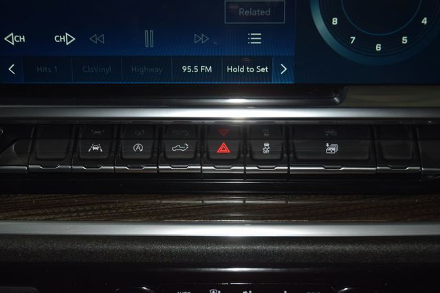 2025 Chevrolet Silverado 1500 4WD Crew Cab 147" RST - 23060945 - 33