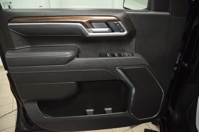 2025 Chevrolet Silverado 1500 4WD Crew Cab 147" RST - 23060945 - 46