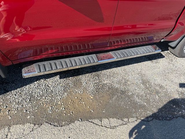 2025 Chevrolet Silverado 1500 4WD Crew Cab 147" RST - 23074797 - 12