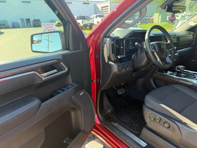 2025 Chevrolet Silverado 1500 4WD Crew Cab 147" RST - 23074797 - 16
