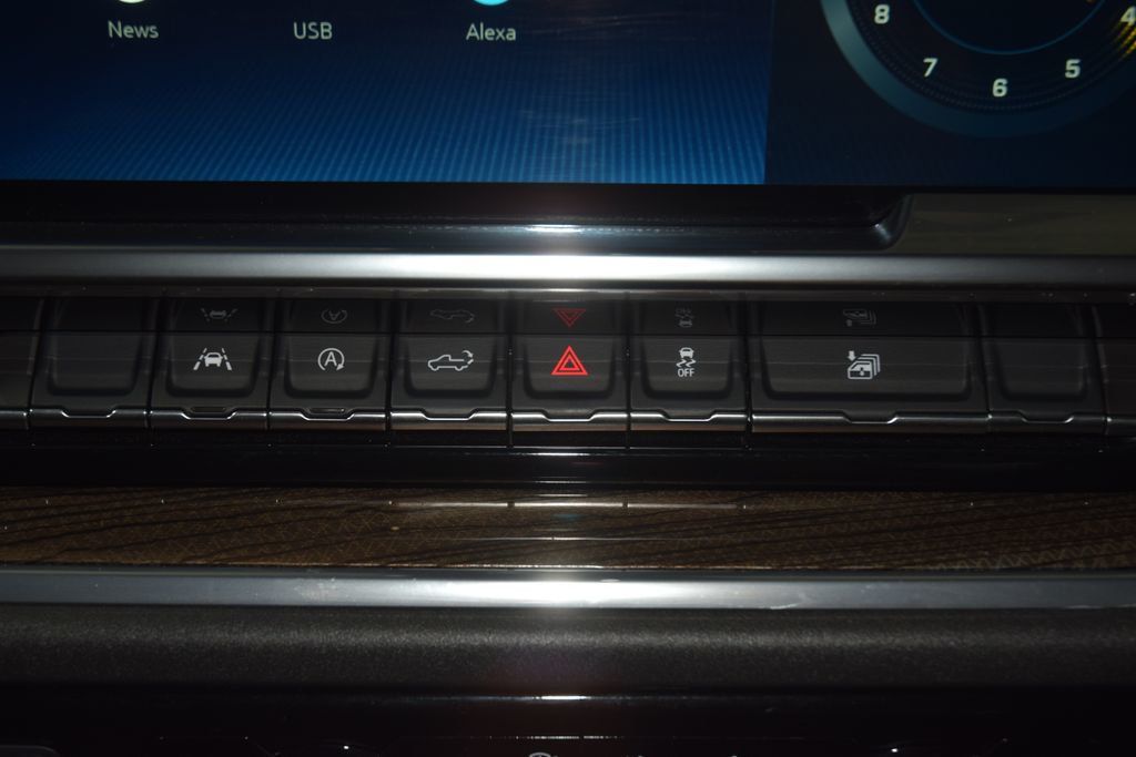 2025 Chevrolet Silverado 1500 4WD Crew Cab 147" RST - 23074797 - 32