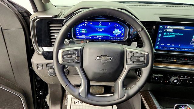 2025 Chevrolet Silverado 1500 4WD Crew Cab 147'' RST with EcoTec3 V8 & Convenience Package II - 22967887 - 11