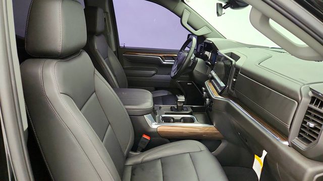 2025 Chevrolet Silverado 1500 4WD Crew Cab 147'' RST with EcoTec3 V8 & Convenience Package II - 22967887 - 21