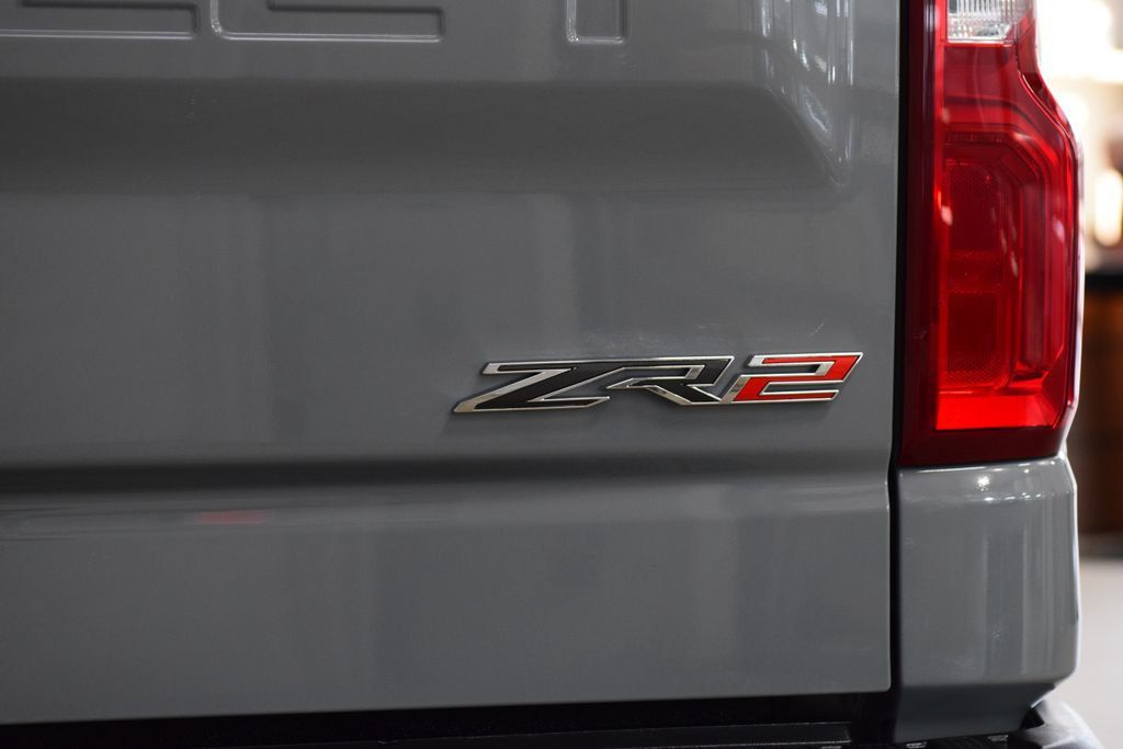 2025 Chevrolet Silverado 1500 4WD Crew Cab 147" ZR2 - 23062300 - 26