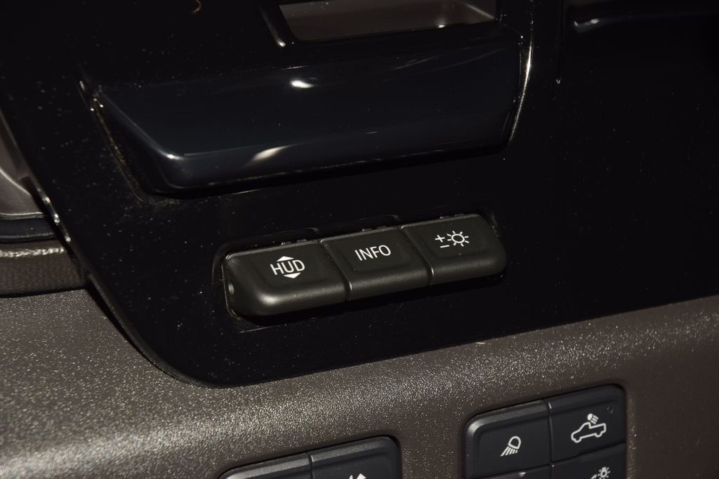 2025 Chevrolet Silverado 1500 4WD Crew Cab 147" ZR2 - 23062300 - 38