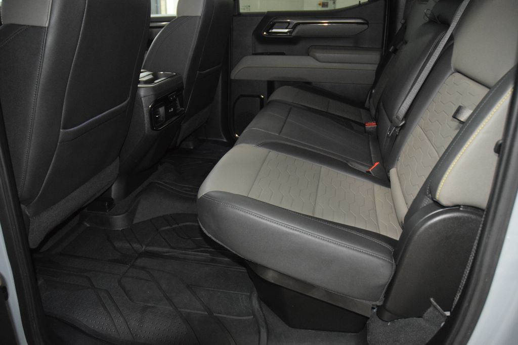 2025 Chevrolet Silverado 1500 4WD Crew Cab 147" ZR2 - 23062300 - 45