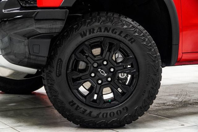 2025 Chevrolet Silverado 1500 4WD Crew Cab 147" ZR2 - 23001419 - 2