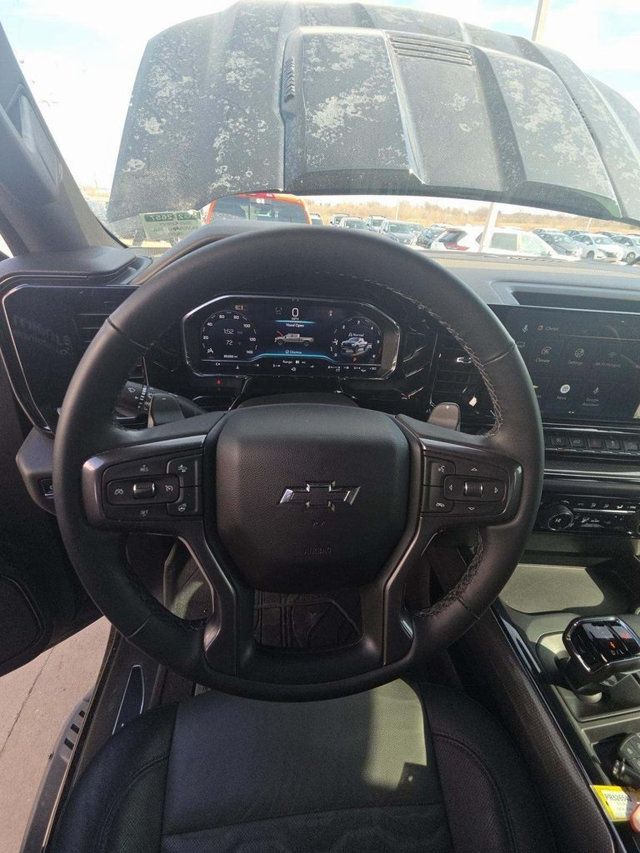 2025 Chevrolet Silverado 1500 4WD Crew Cab 147" ZR2 - 22988367 - 10