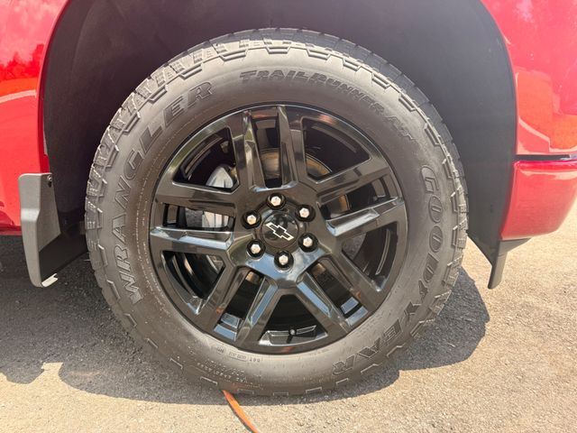 2025 Chevrolet Silverado 1500 4WD CREWCAB RST /W 5.3L V8 ENGINE ($11,990 IN PACKAGES!!!) - 23039705 - 8