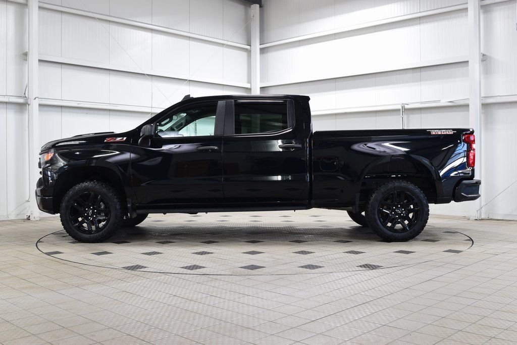 2025 Chevrolet Silverado 1500 Custom Trail Boss - 22988940 - 3