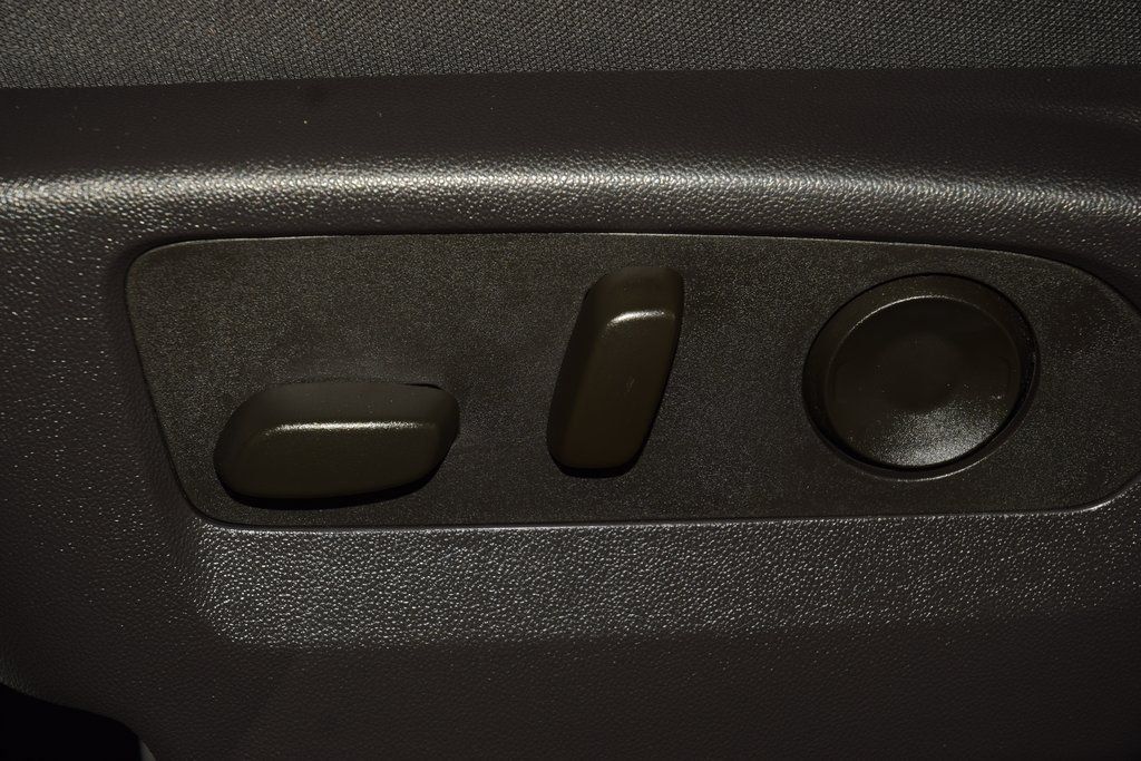 2025 Chevrolet Silverado 1500 Custom Trail Boss - 22988940 - 40