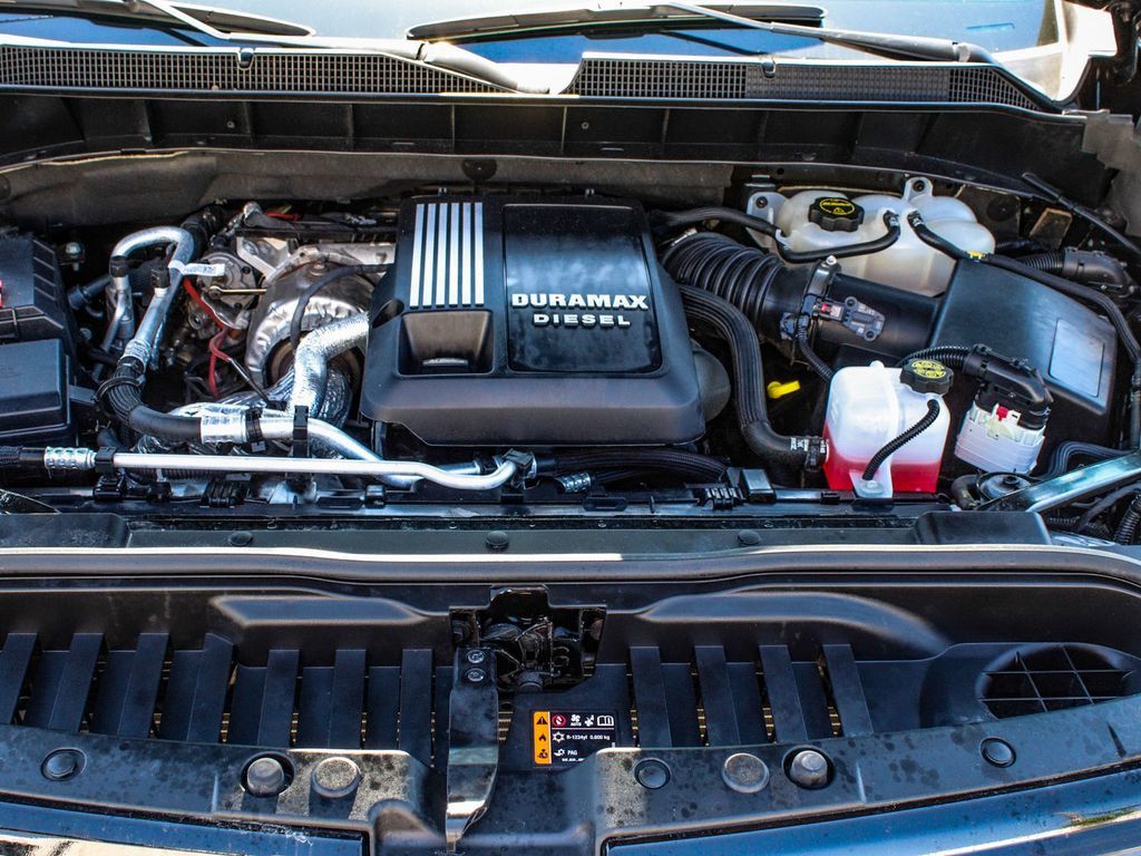 Chevrolet Silverado photo 46
