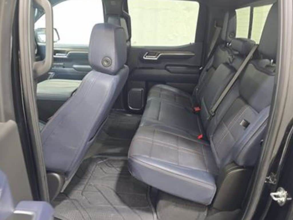 Chevrolet Silverado photo 5
