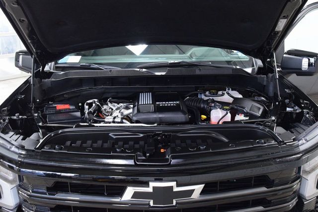 2025 Chevrolet Silverado 1500 High Country - 23020557 - 26