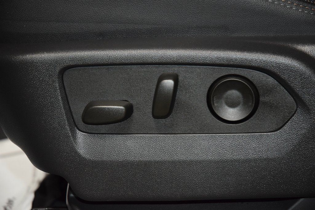 2025 Chevrolet Silverado 1500 High Country - 23020557 - 38