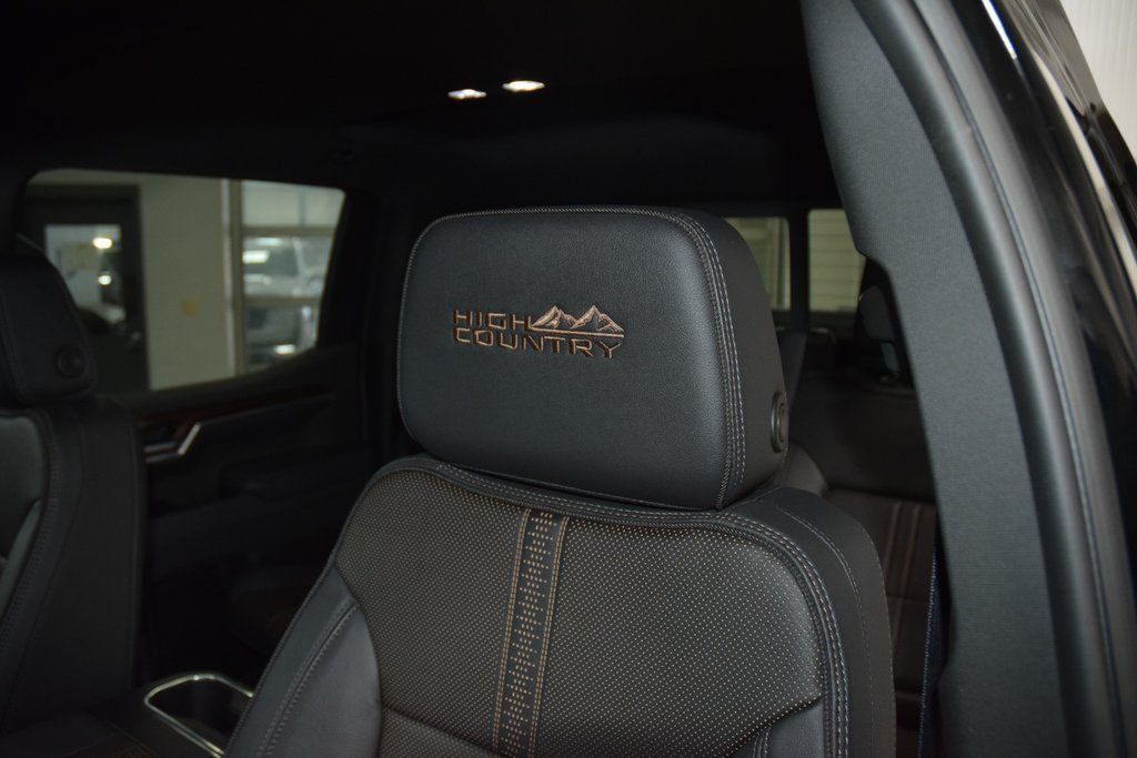 2025 Chevrolet Silverado 1500 High Country - 23020557 - 39