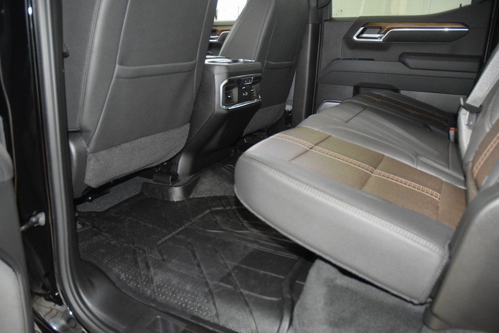 2025 Chevrolet Silverado 1500 High Country - 23020557 - 40