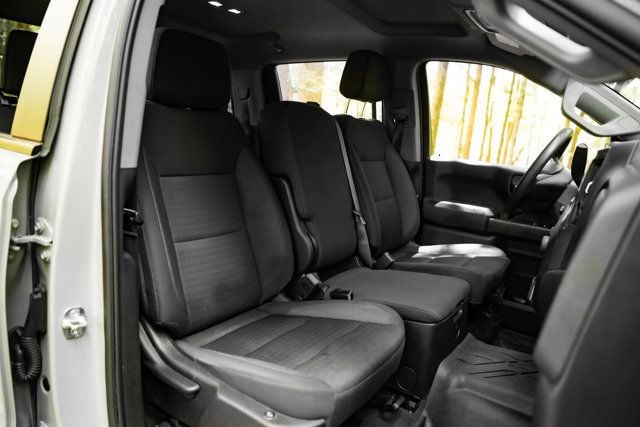 2025 Chevrolet Silverado 1500 LocalTrade/Custom-Trail-Boss/4WD/RemoteStart/BackupCamera - 23062134 - 19