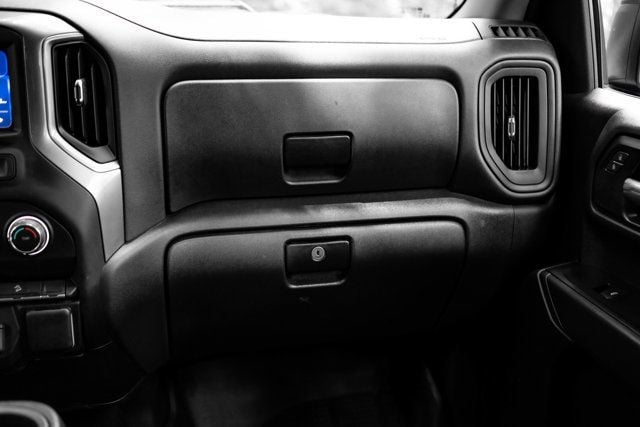 2025 Chevrolet Silverado 1500 LocalTrade/Custom-Trail-Boss/4WD/RemoteStart/BackupCamera - 23062134 - 38