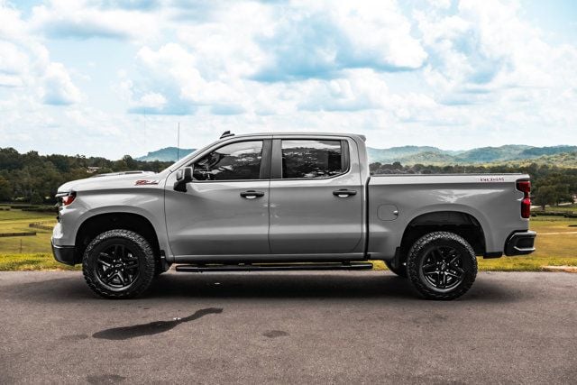 2025 Chevrolet Silverado 1500 LocalTrade/Custom-Trail-Boss/4WD/RemoteStart/BackupCamera - 23062134 - 8