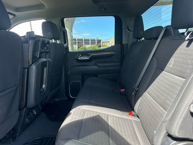 2025 Chevrolet Silverado 1500 LT - 22984563 - 14