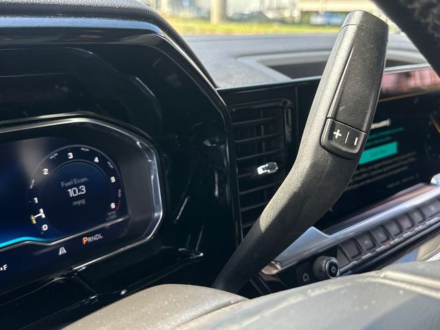 2025 Chevrolet Silverado 1500 LT - 22984563 - 18