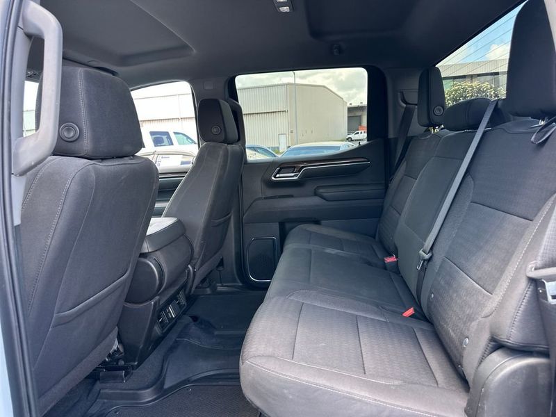 2025 Chevrolet Silverado 1500 LT - 23019450 - 14